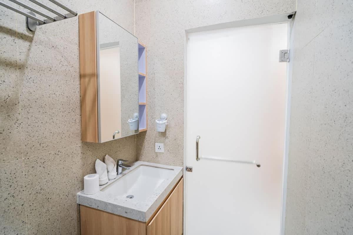 Alyxia 1 Bedroom Apartment In Central Seminyak Экстерьер фото
